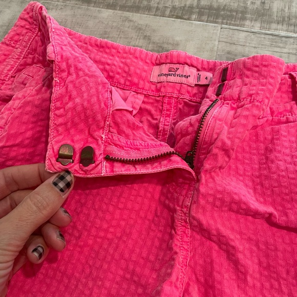💙pending💙Vineyard vines women’s hot pink shorts - Picture 9 of 9